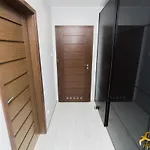 شقة 48 *